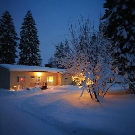 Simojaervi House - 1h 20m From Rovaniemi - Omakotitalo Simojaervellae Apartment *