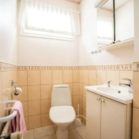Simojaervi House - 1h 20m From Rovaniemi - Omakotitalo Simojaervellae Appartamento *