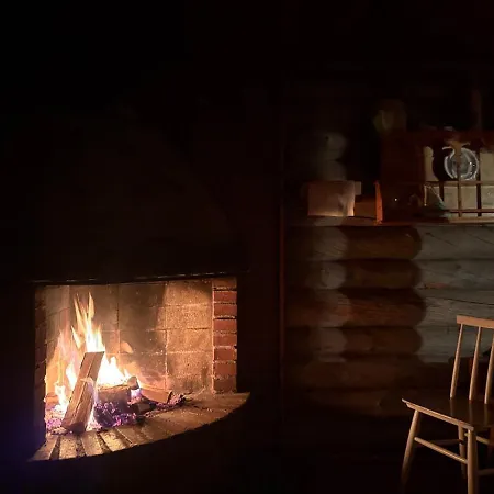 Simojaervi House - 1h 20m From Rovaniemi - Omakotitalo Simojaervellae 公寓 *