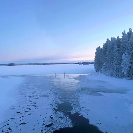 Simojaervi Lake House - 1H 20M From Rovaniemi City & Korouoma - Omakotitalo Simojaervellae Апартаменты *