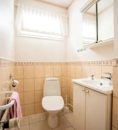 Simojaervi House - 1h 20m From Rovaniemi - Omakotitalo Simojaervellae Apartment *